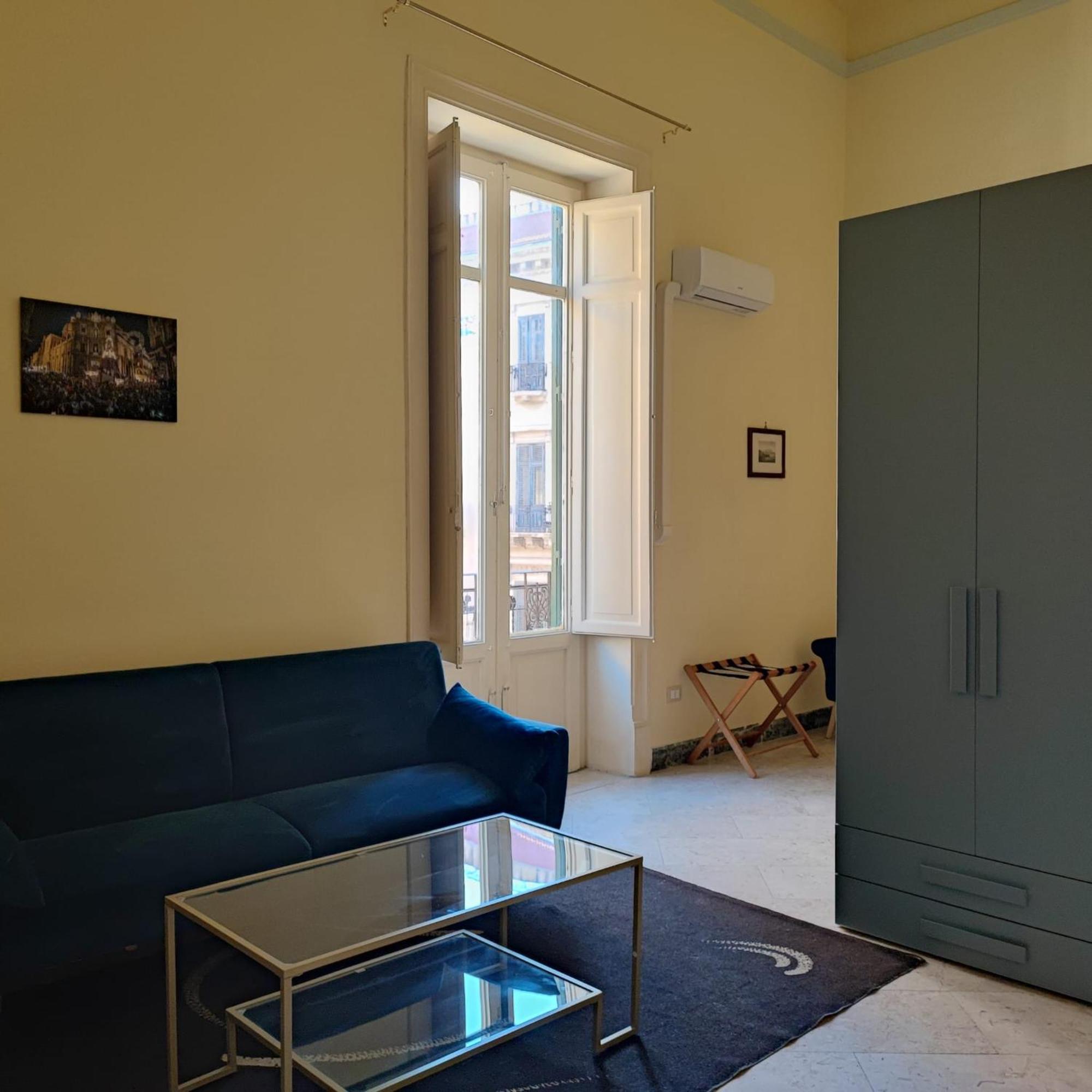 Casa Vacanze Da Ruggero Al Massimo Palermo Luaran gambar